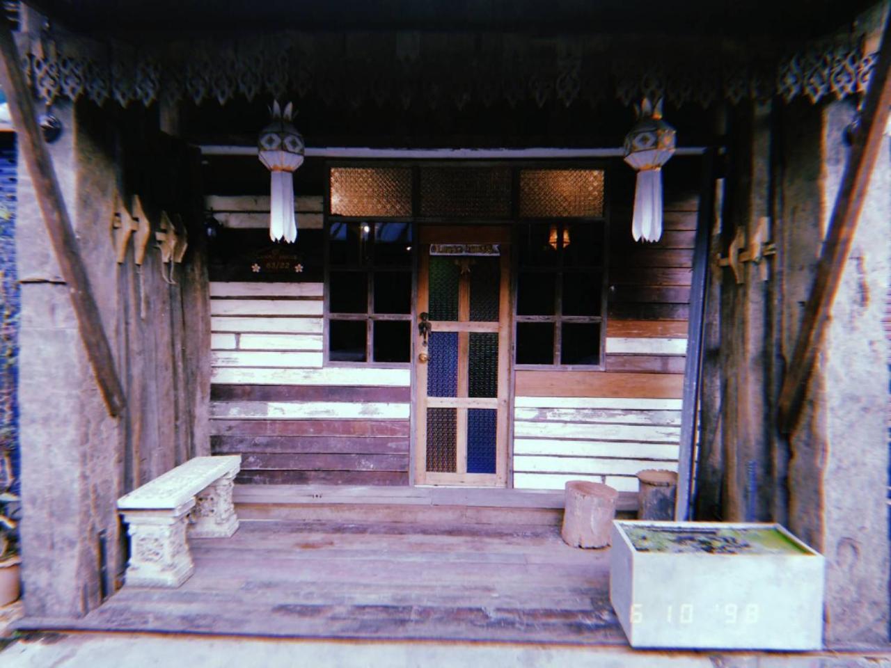 @Lanna House (Adults Only) Hostel Chiang Mai Buitenkant foto