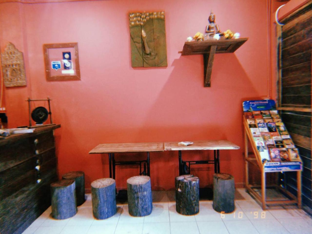 @Lanna House (Adults Only) Hostel Chiang Mai Buitenkant foto